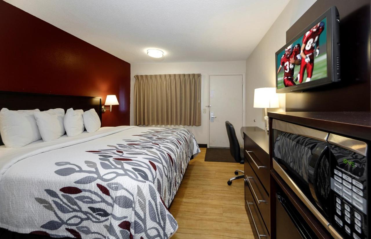 Red Roof Inn Lansing East - Msu מראה חיצוני תמונה