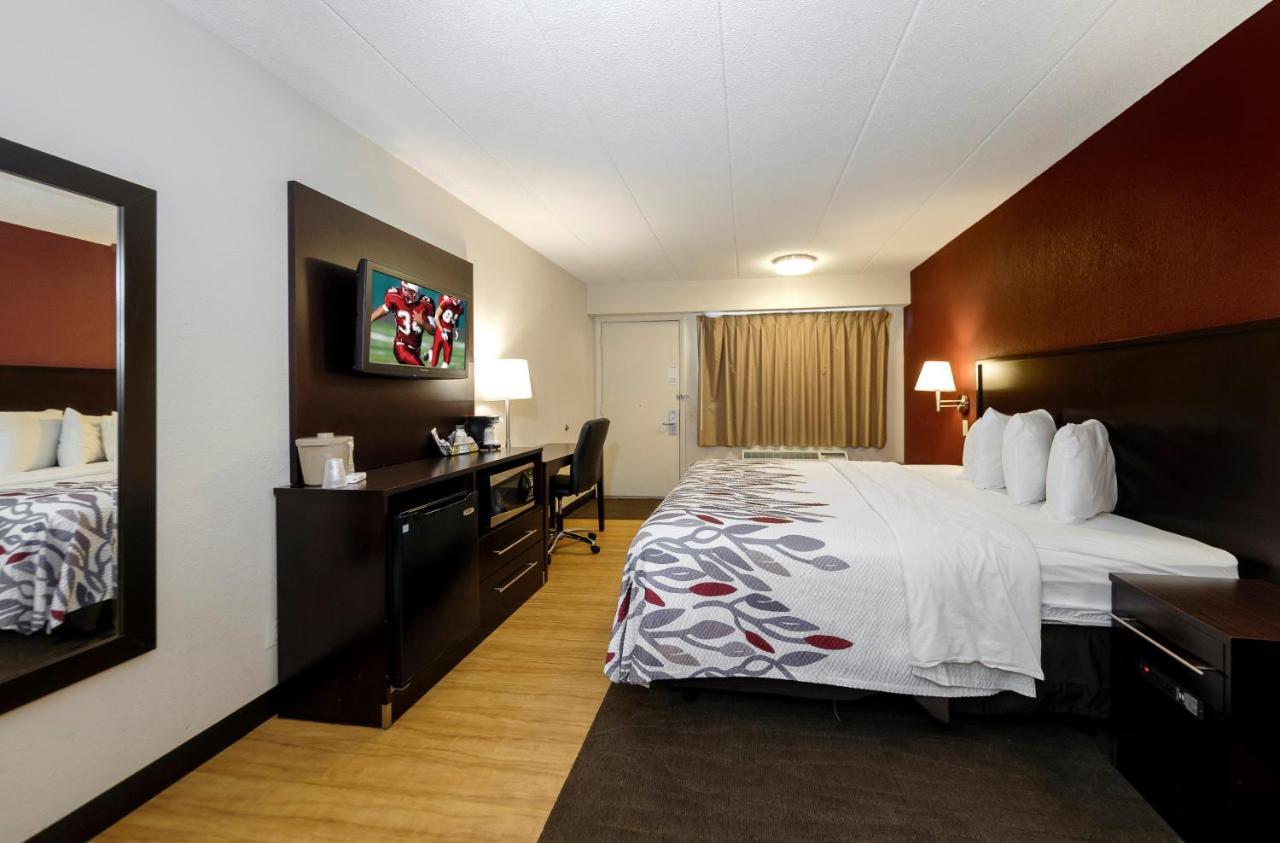 Red Roof Inn Lansing East - Msu מראה חיצוני תמונה