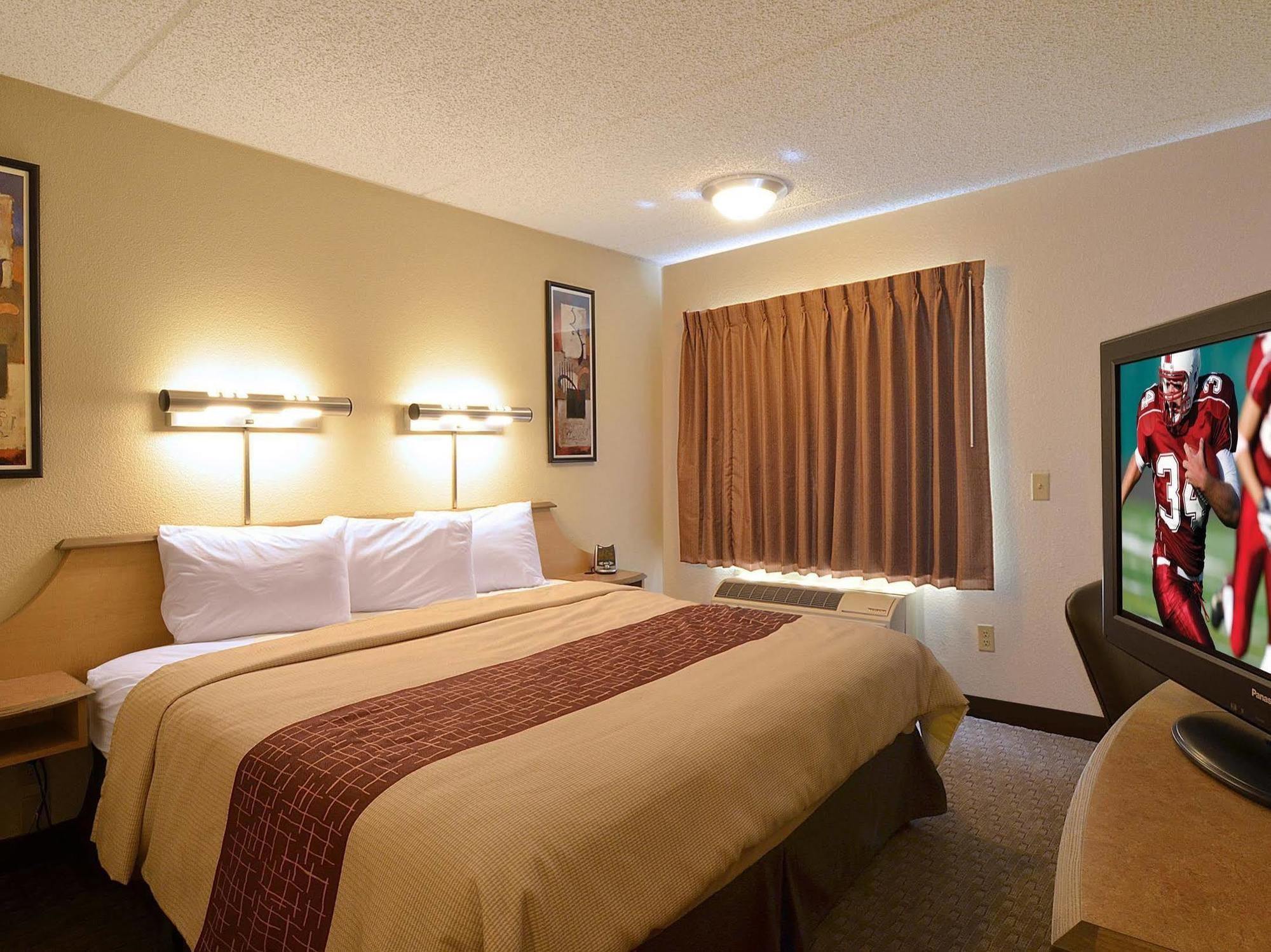Red Roof Inn Lansing East - Msu מראה חיצוני תמונה